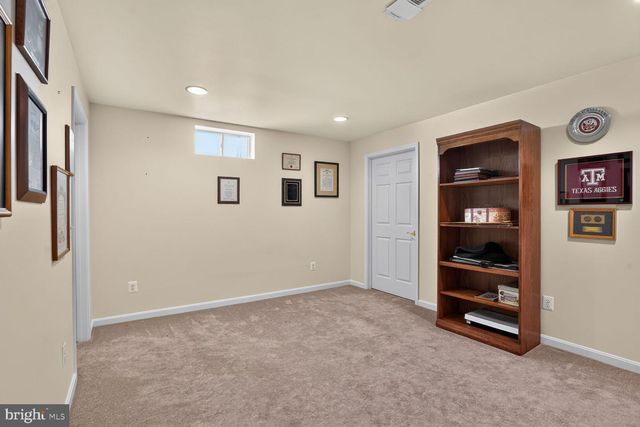 17451 FOUR SEASONS DR, Dumfries, VA 22025