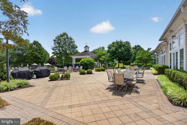 17451 FOUR SEASONS DR, Dumfries, VA 22025