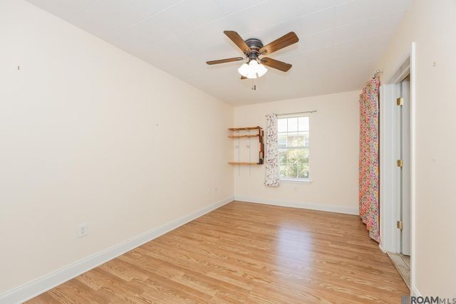 9875 Damuth Dr, Baton Rouge, LA 70815