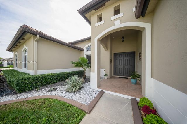 16900 SW 296th St, Homestead, FL 33030