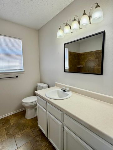 1214 Amberton Parkway, San Angelo, TX 76901