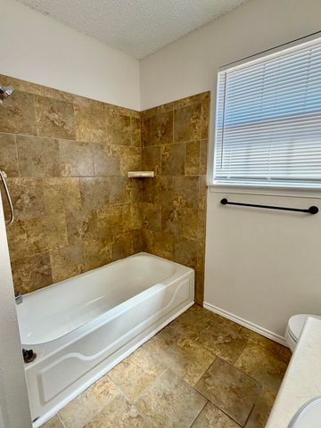 1214 Amberton Parkway, San Angelo, TX 76901