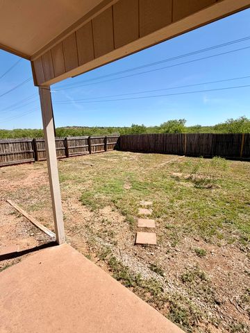 1214 Amberton Parkway, San Angelo, TX 76901