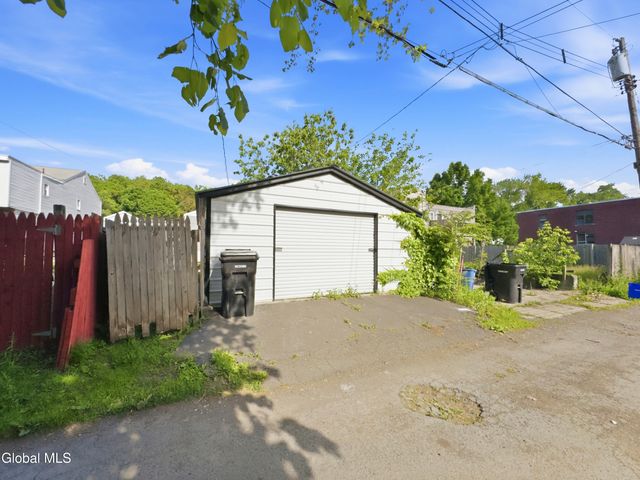 415 4th Street, Troy, NY 12180