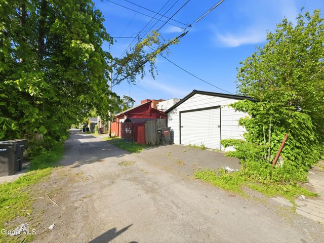 415 4th Street, Troy, NY 12180