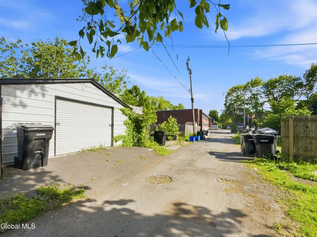 415 4th Street, Troy, NY 12180