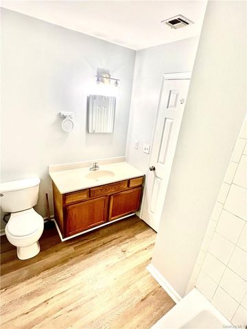 51 Woodlake Drive, Middletown, NY 10940