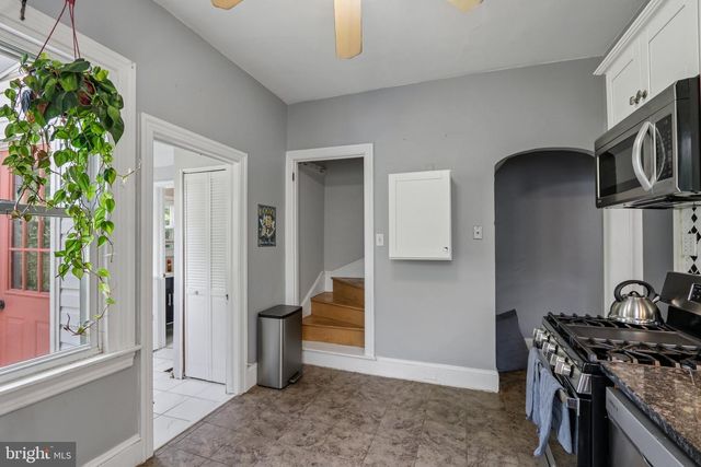 304 HILLSIDE AVE, Jenkintown, PA 19046