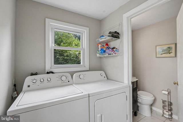 304 HILLSIDE AVE, Jenkintown, PA 19046
