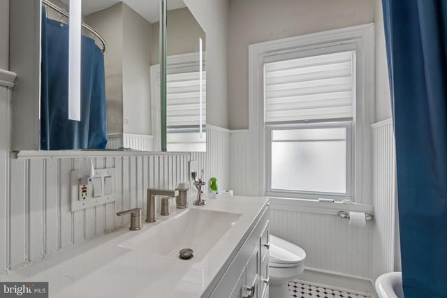304 HILLSIDE AVE, Jenkintown, PA 19046
