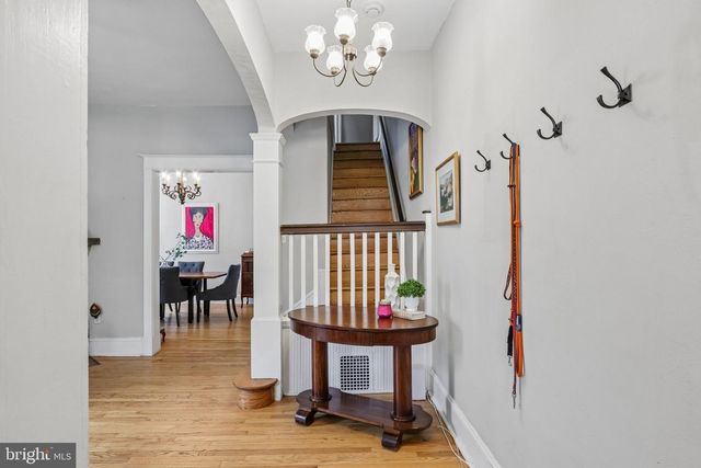 304 HILLSIDE AVE, Jenkintown, PA 19046
