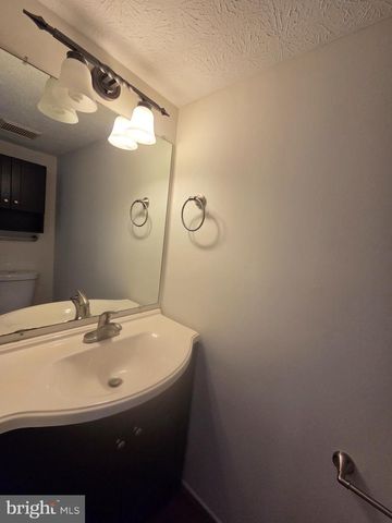 276 SOUTHDALE CT, Dunkirk, MD 20754