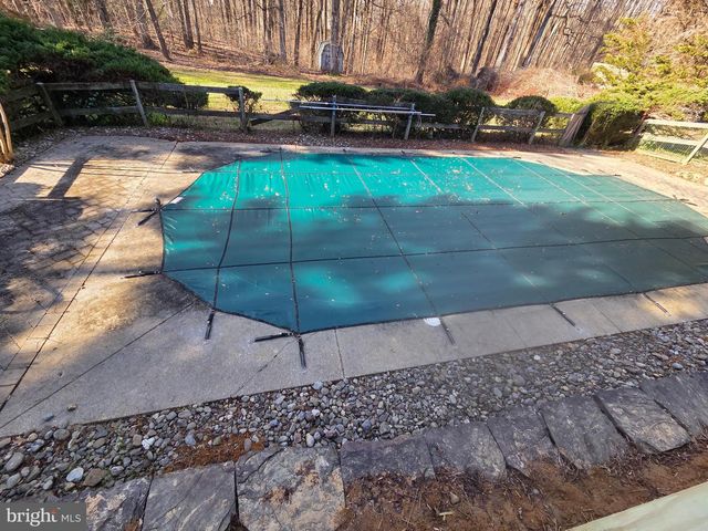 276 SOUTHDALE CT, Dunkirk, MD 20754