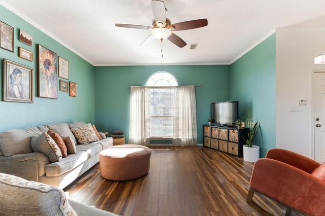 10331 Cedar Springs Place NW, Albuquerque, NM 87114