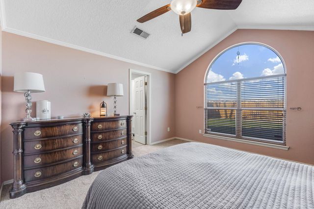 10331 Cedar Springs Place NW, Albuquerque, NM 87114