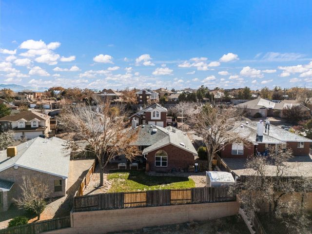 10331 Cedar Springs Place NW, Albuquerque, NM 87114