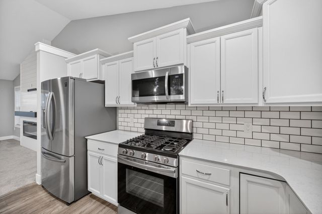 2417 Merle Huff Avenue, Norwalk, IA 50211