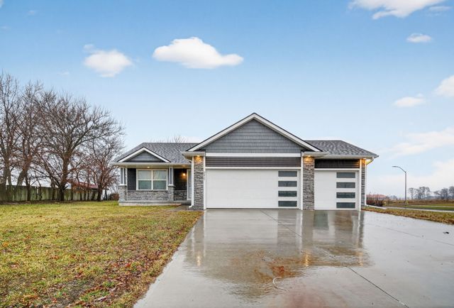 2417 Merle Huff Avenue, Norwalk, IA 50211