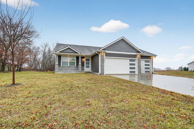 2417 Merle Huff Avenue, Norwalk, IA 50211