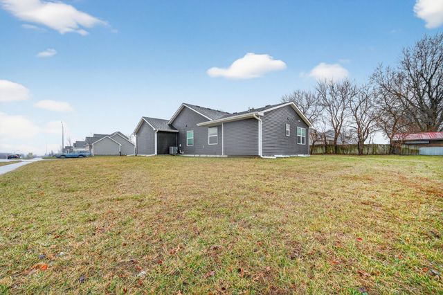 2417 Merle Huff Avenue, Norwalk, IA 50211