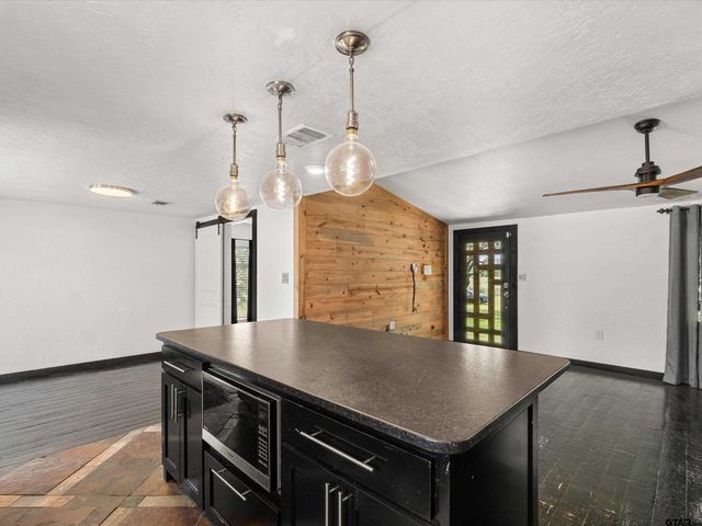 1333 Lupine Rd, Gilmer, TX 75644