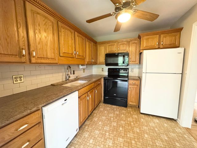 137 Willoughby Avenue, Huntington, WV 25705