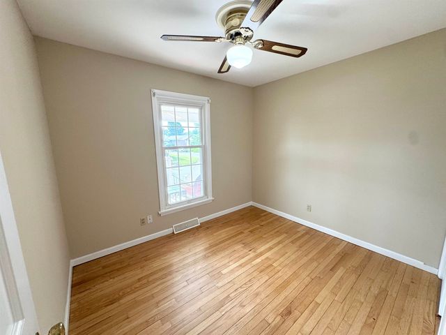 137 Willoughby Avenue, Huntington, WV 25705