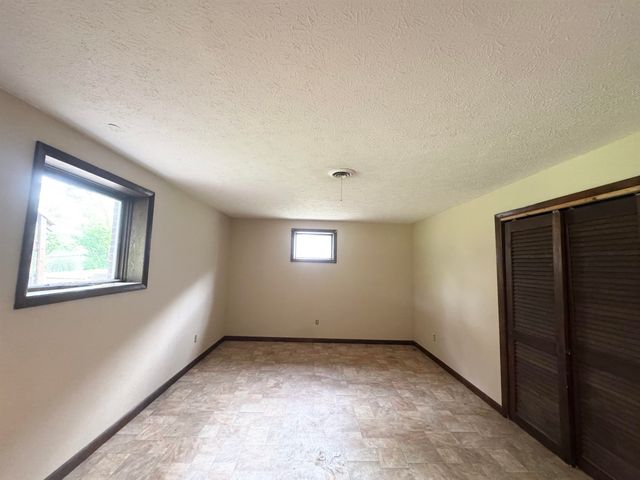 137 Willoughby Avenue, Huntington, WV 25705