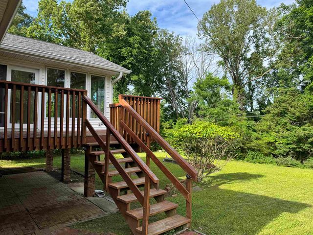 137 Willoughby Avenue, Huntington, WV 25705