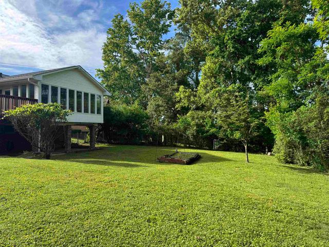 137 Willoughby Avenue, Huntington, WV 25705