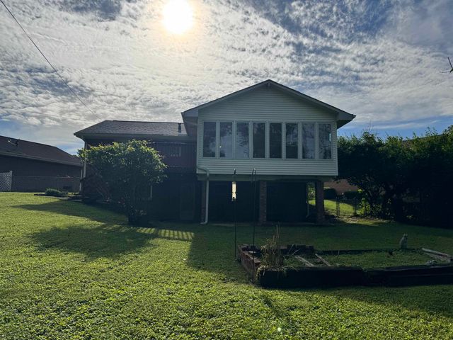 137 Willoughby Avenue, Huntington, WV 25705