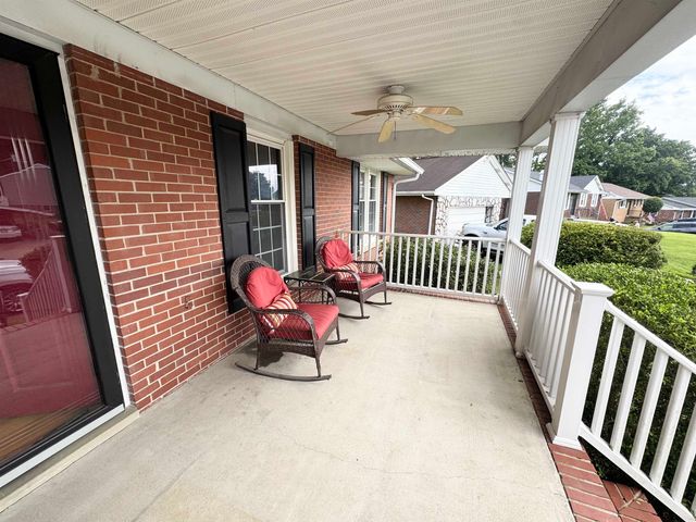 137 Willoughby Avenue, Huntington, WV 25705