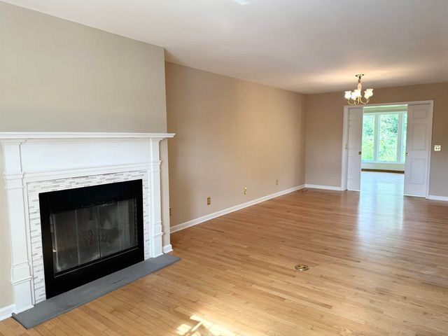 137 Willoughby Avenue, Huntington, WV 25705