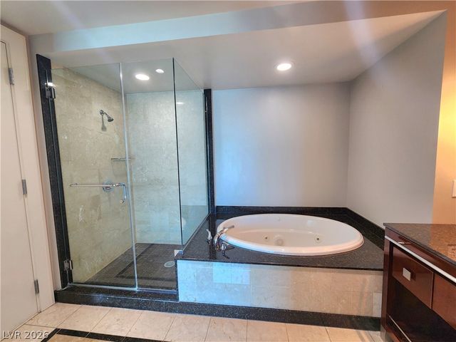 2700 South Las Vegas Boulevard 1506, Las Vegas, NV 89109