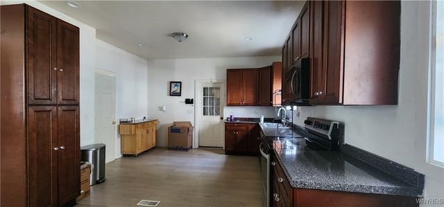 177 Genesee Street, Lockport City, NY 14094