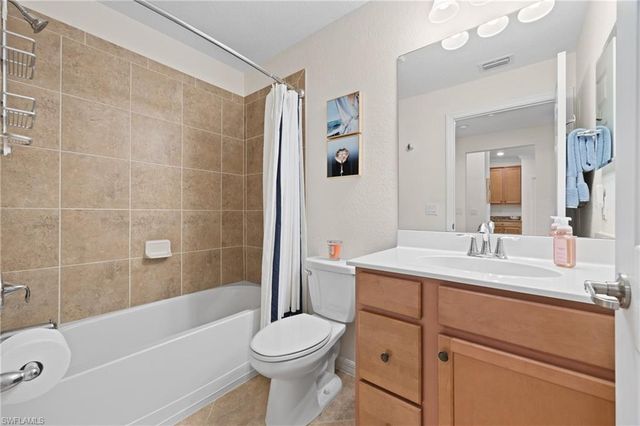 9529 Avellino WAY 2825, Naples, FL 34113