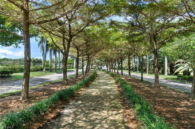 9529 Avellino WAY 2825, Naples, FL 34113