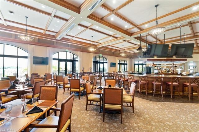9529 Avellino WAY 2825, Naples, FL 34113