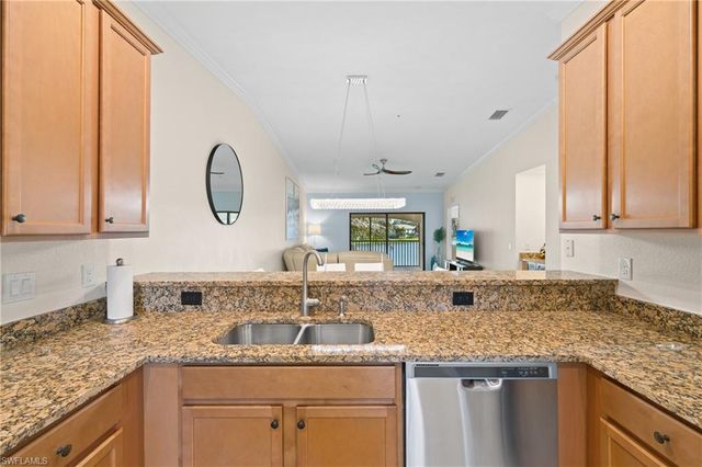 9529 Avellino WAY 2825, Naples, FL 34113