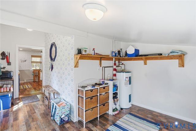 247 Salisbury Park Rd, Hague, VA 22469