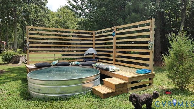 247 Salisbury Park Rd, Hague, VA 22469