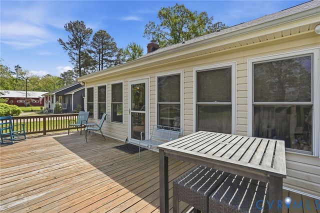 247 Salisbury Park Rd, Hague, VA 22469