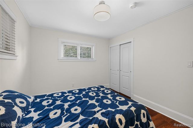 2768 Hillendale Drive, Rochester Hills, MI 48309