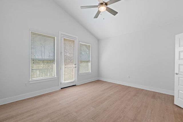 8922 Menchaca RD 1004, Austin, TX 78748