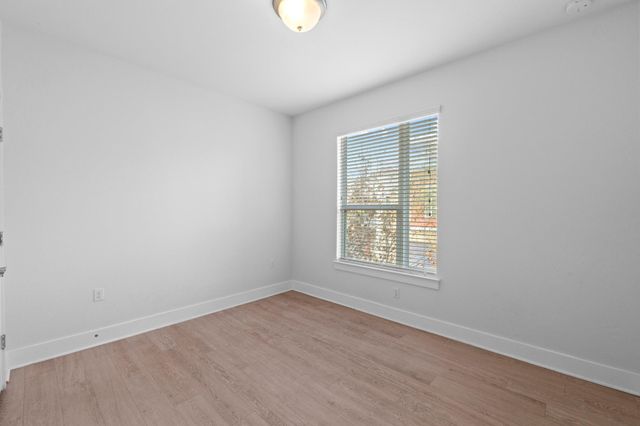 8922 Menchaca RD 1004, Austin, TX 78748