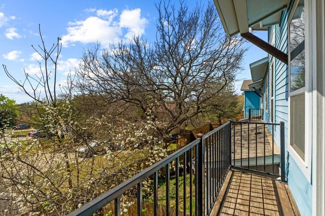 8922 Menchaca RD 1004, Austin, TX 78748