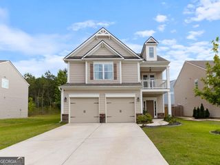 1048 Shadow Glen Drive, Fairburn, GA 30213