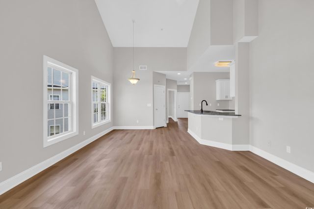 5038 Belleglen Ct Apt 202, Myrtle Beach, SC 29579