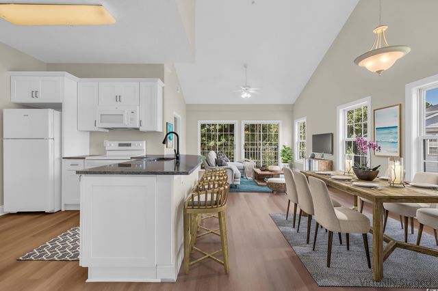 5038 Belleglen Ct Apt 202, Myrtle Beach, SC 29579