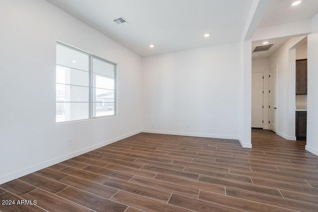 3823 W LODGE Drive, Laveen, AZ 85339